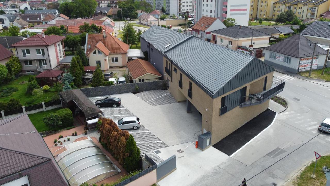 Project Ik Luxury Apartments Sered' Zewnętrze zdjęcie